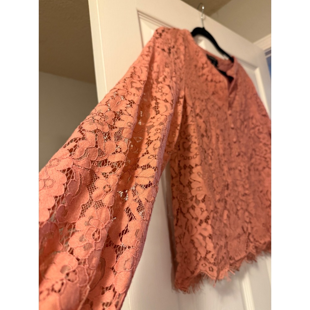 Rachel Zoe Blouse Womens Medium Coral Pink Floral Lace Button Up Long Sleeve Top - Picture 2 of 9